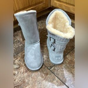 Brand new Bearpaw Boots!